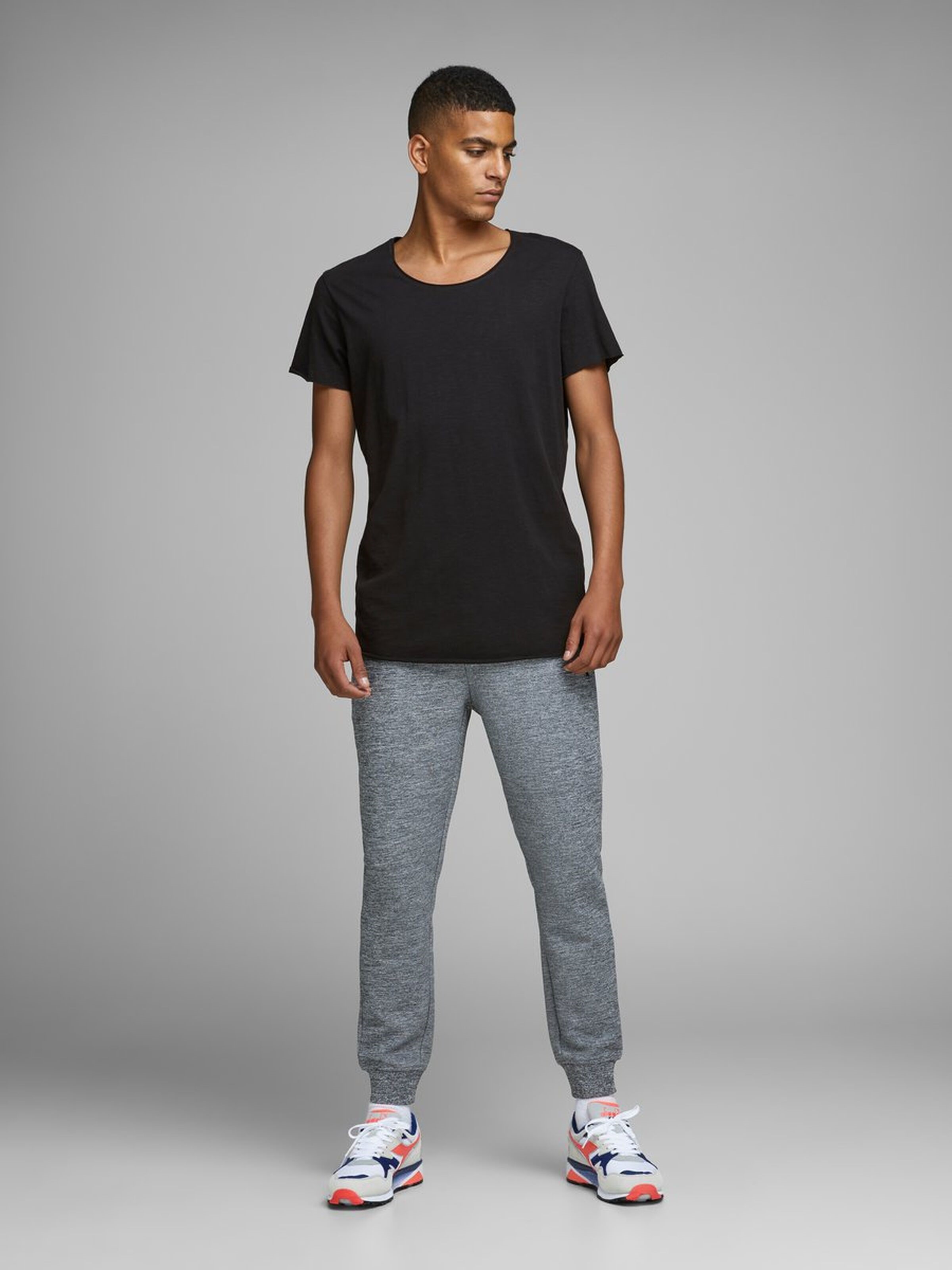 Jack Jones Erkek T-Shirt 12136679 Black