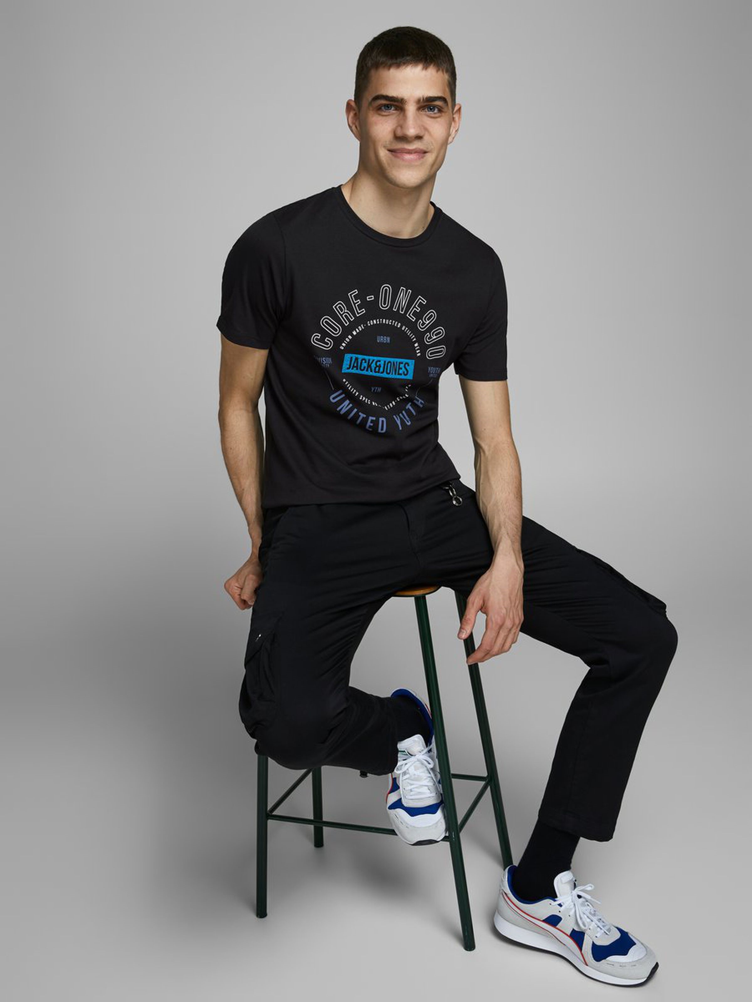 Jack Jones Erkek T-Shirt 12170180 Black