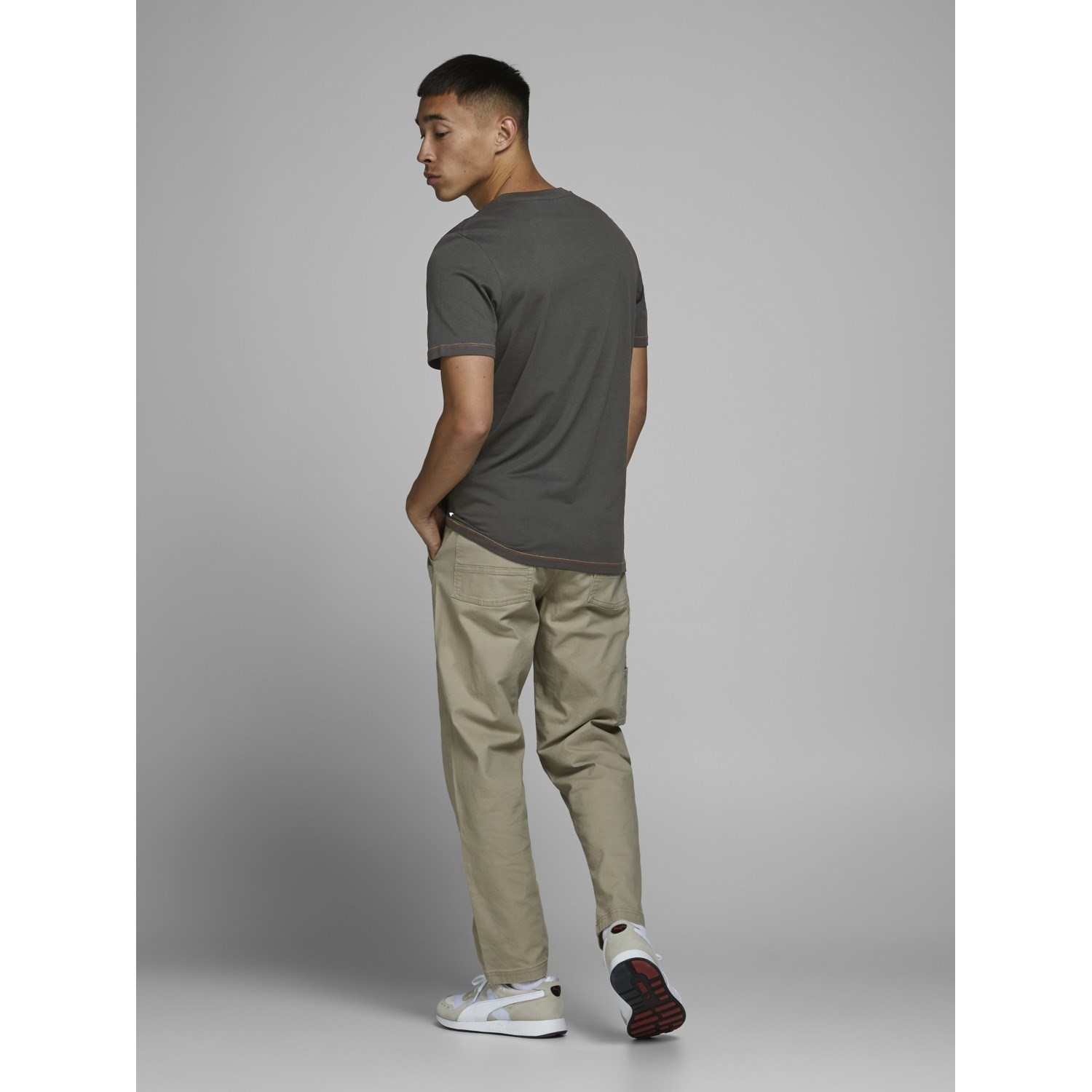 Jack Jones Erkek T-Shirt 12171360 Pirate Black