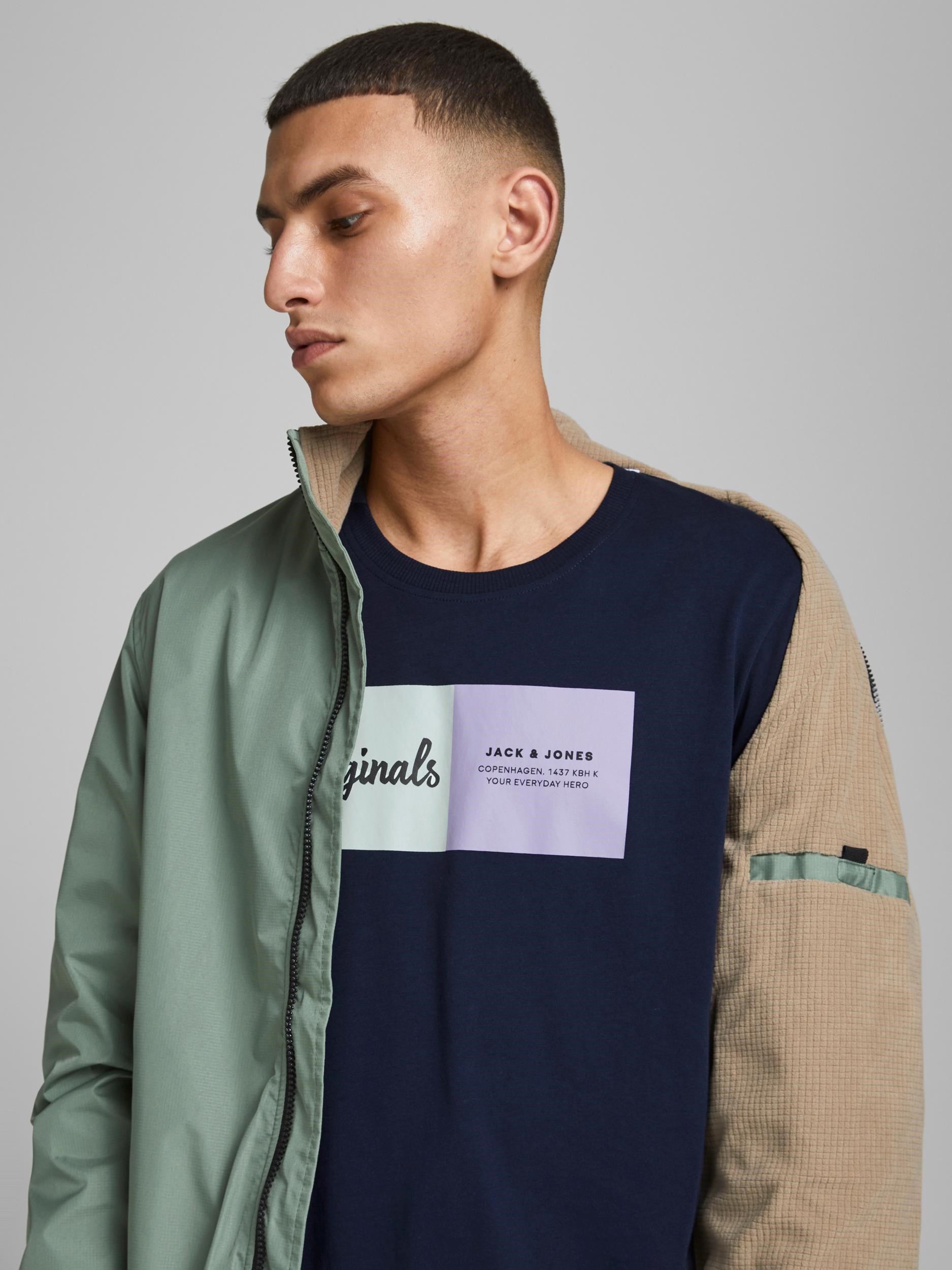 Jack Jones Erkek T-Shirt 12185595 Navy Blazer