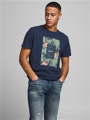 Jack Jones Erkek T-Shirt 12186330 Navy Blazer