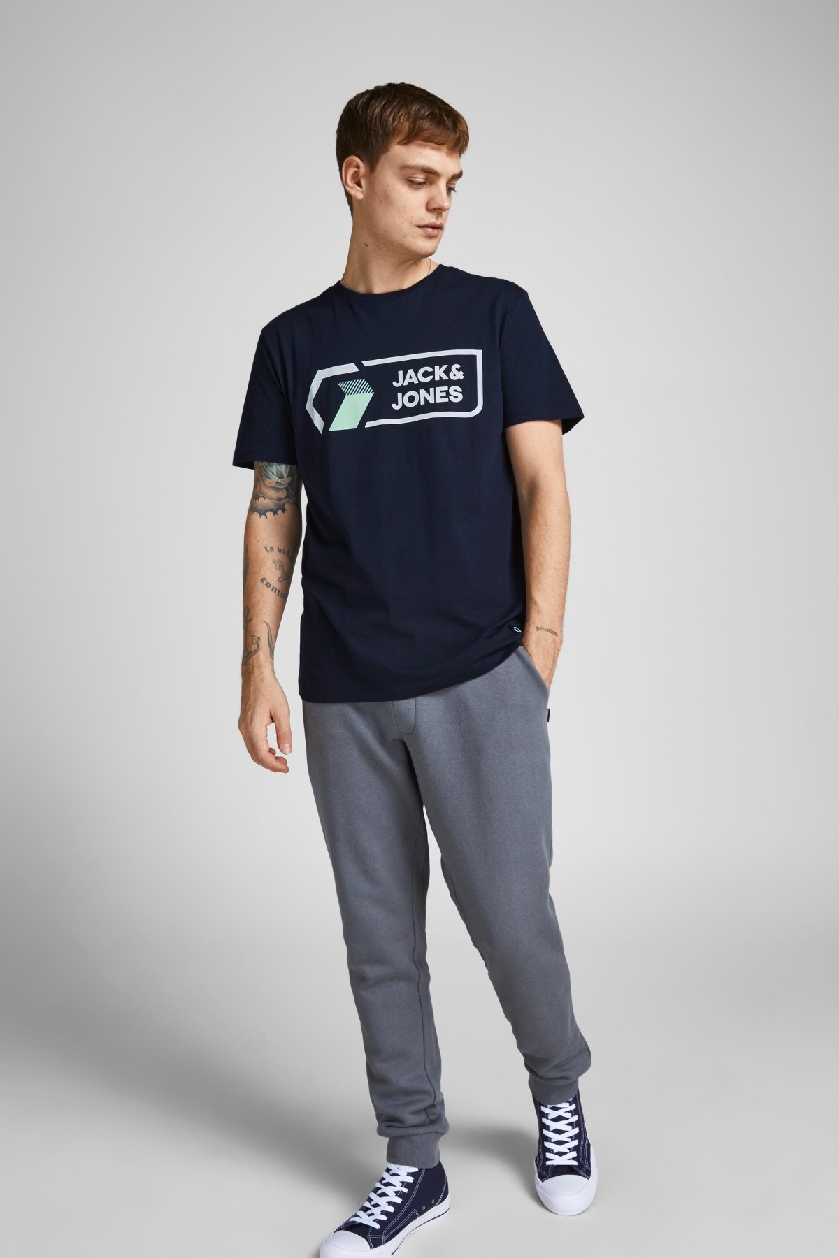 Jack Jones Erkek T-Shirt 12204902 Navy Blazer