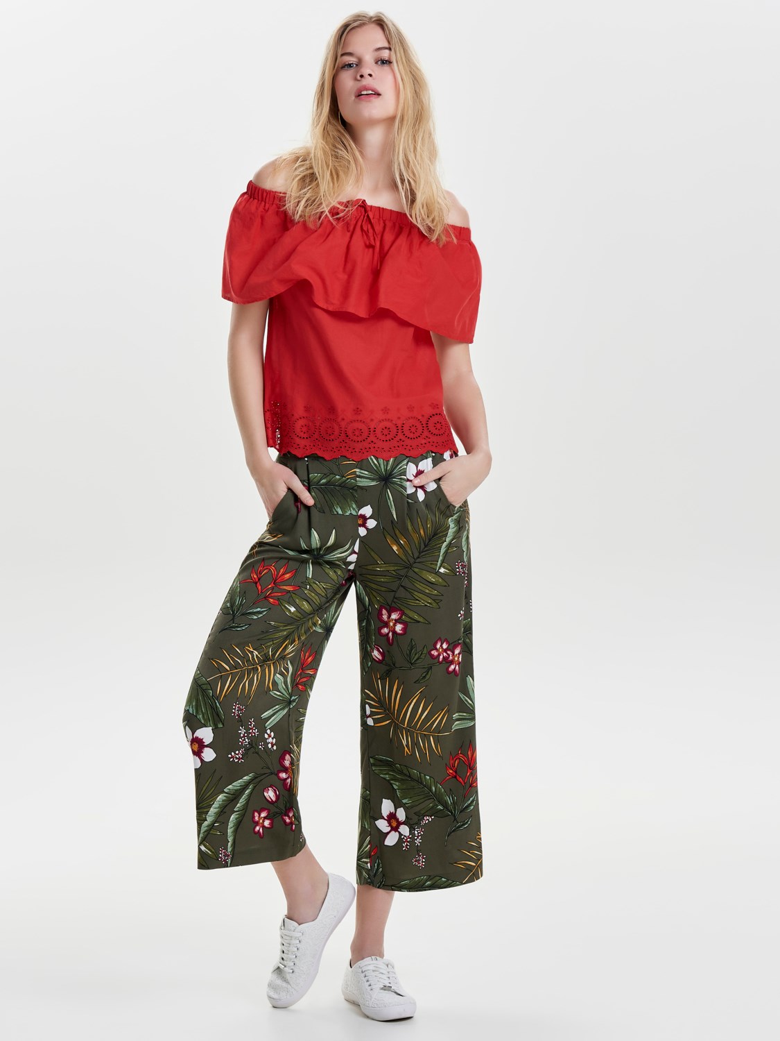 Only Kadın T-Shirt 15154367 Mars Red