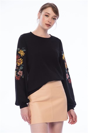 Only Kadın S-Shirt 15162032 Black