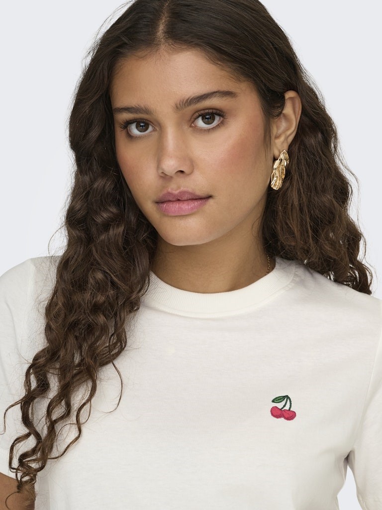 Only Kadın T-Shirt 15298612 Cloud Dancer