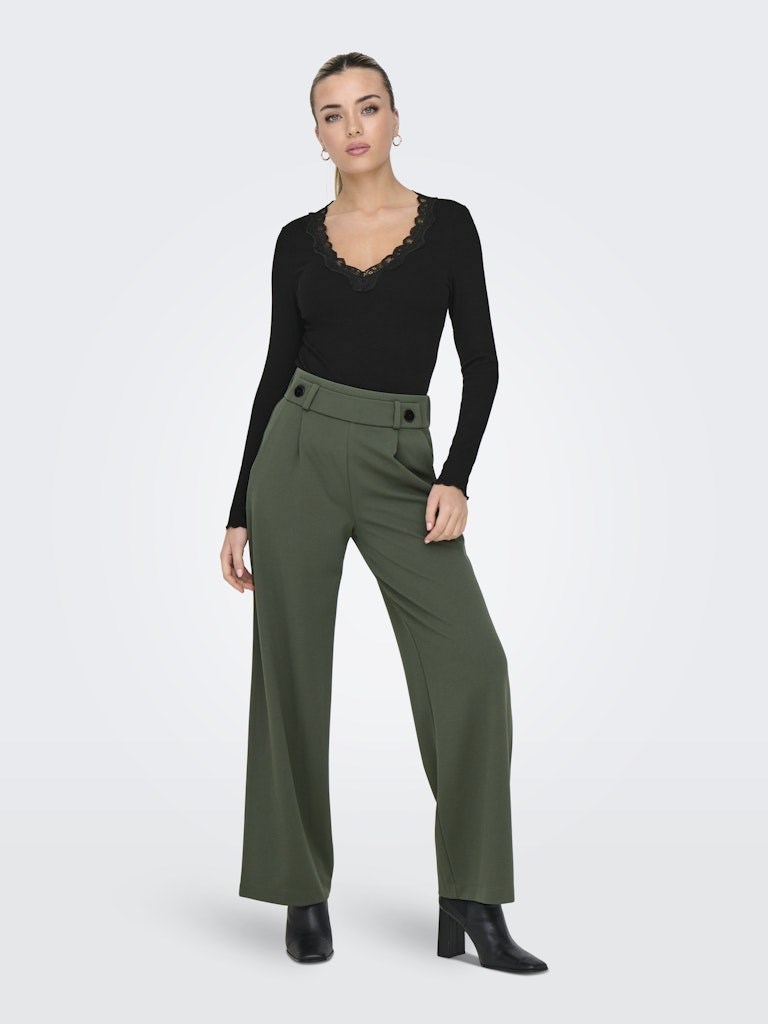 Only Kadın T-Shirt 15335674 Black