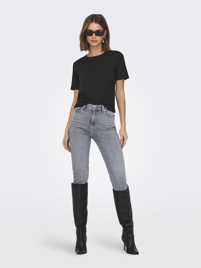 Only Kadın T-Shirt 15344612 Black