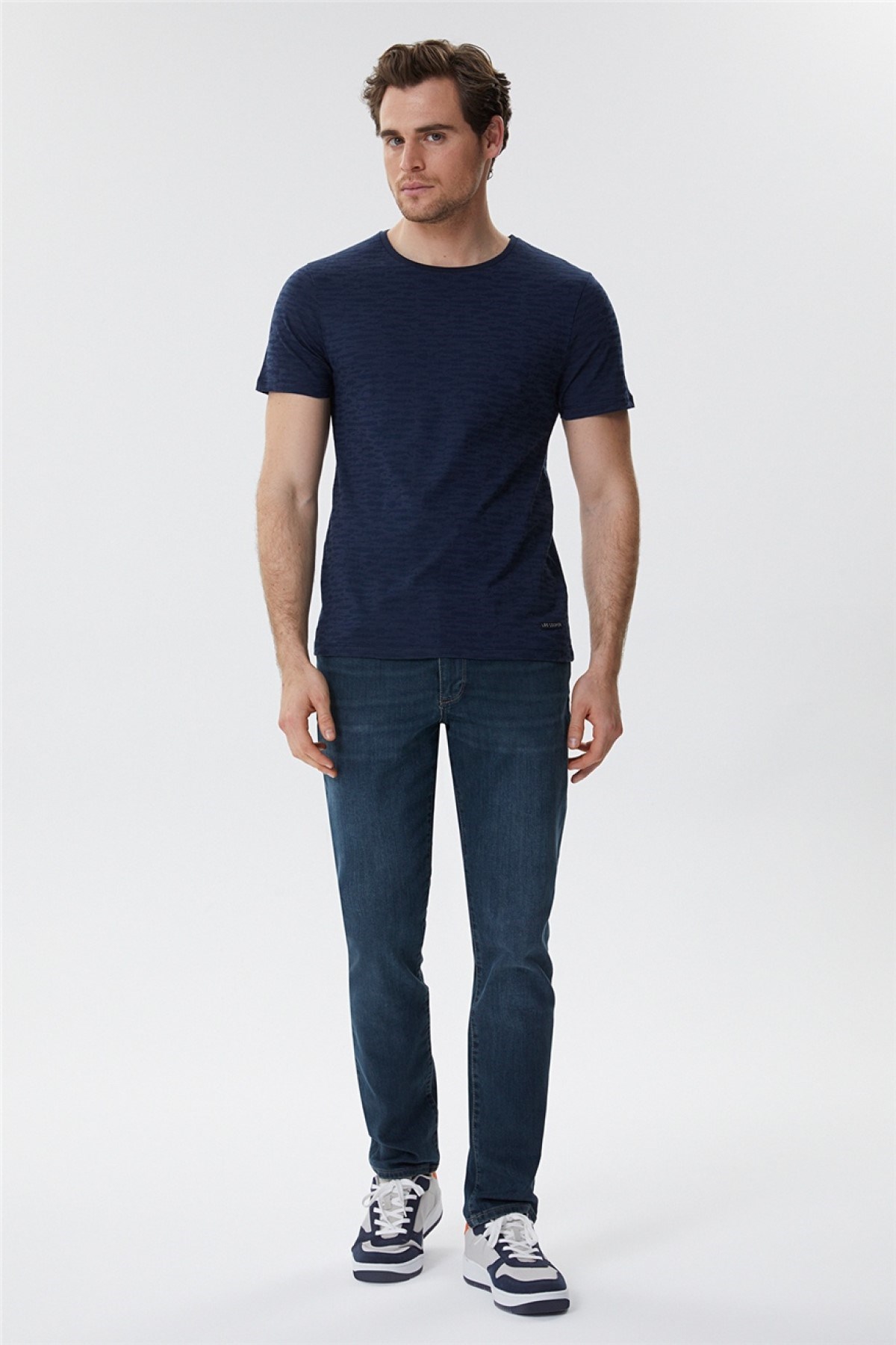 Lee Cooper Erkek T-Shirt 222 LCM 242048 Lacivert
