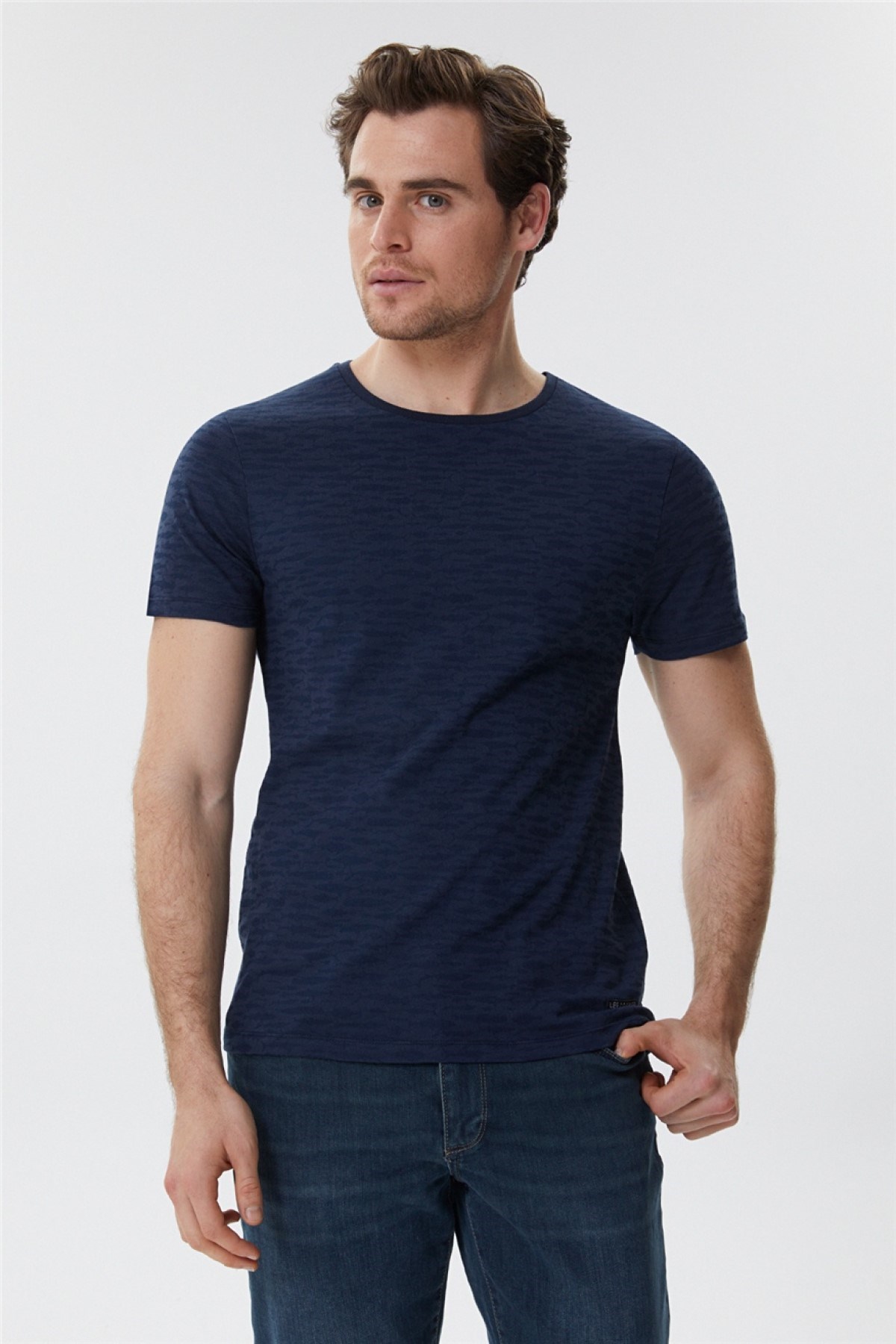 Lee Cooper Erkek T-Shirt 222 LCM 242048 Lacivert