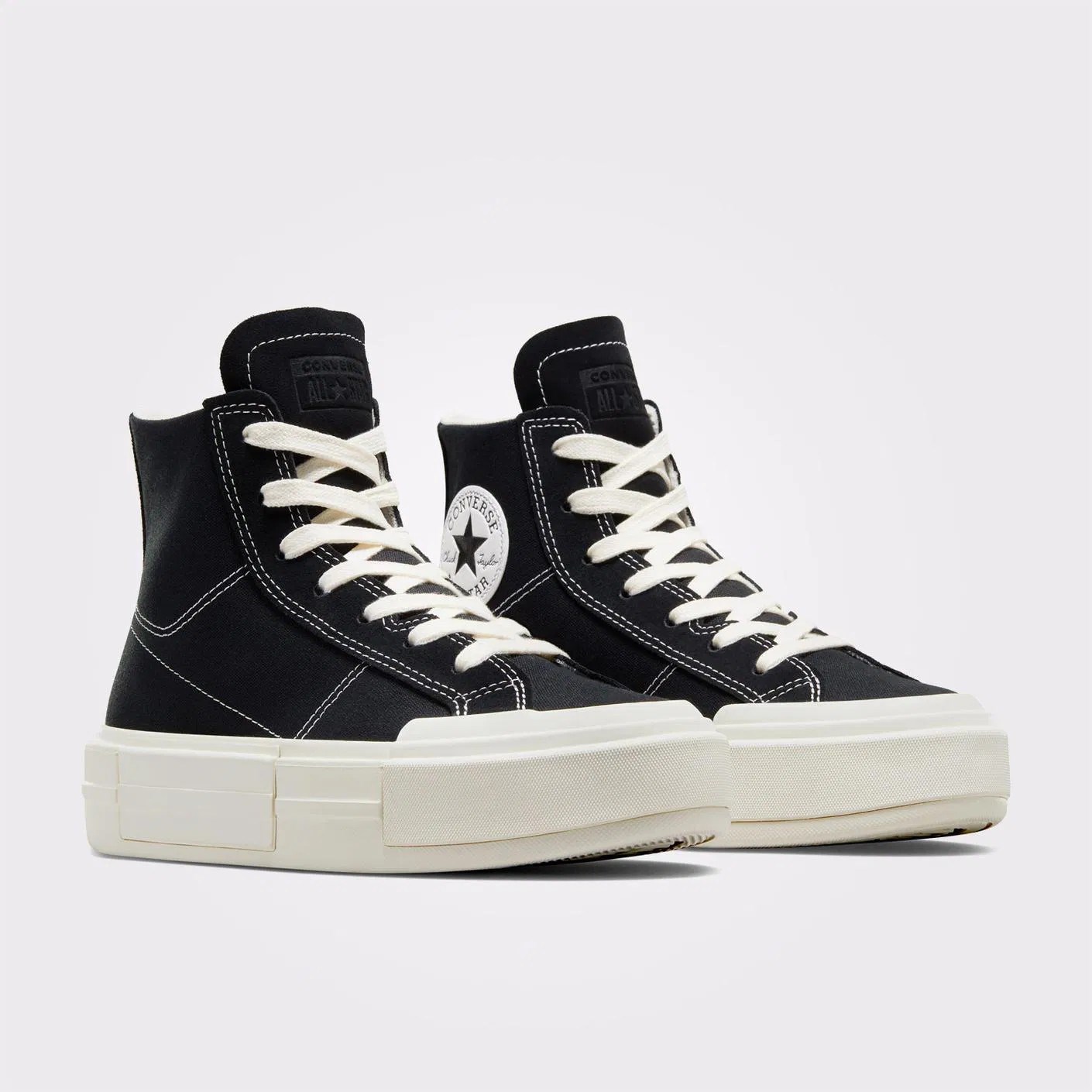 Converse Unisex Ayakkabı A04689C Black/Egret/Unıversıty Red