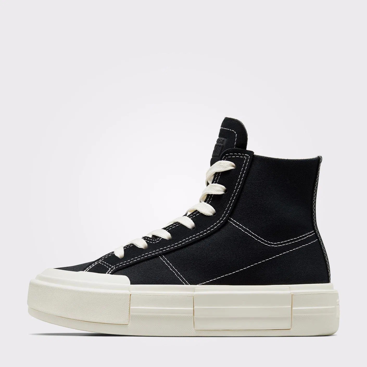 Converse Unisex Ayakkabı A04689C Black/Egret/Unıversıty Red