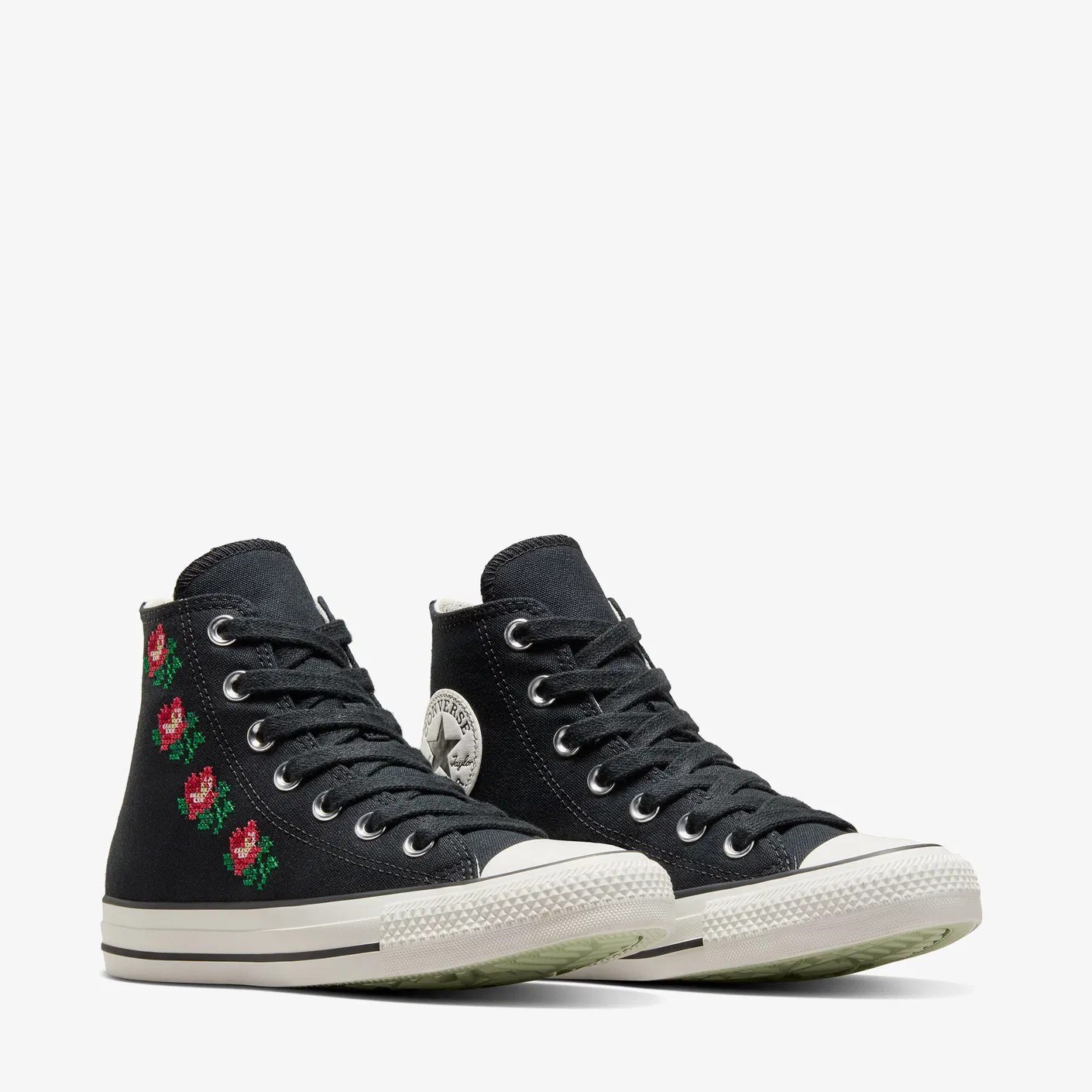 Converse Kadın Ayakkabı A13657C Black/Egret/Unıversıty Red