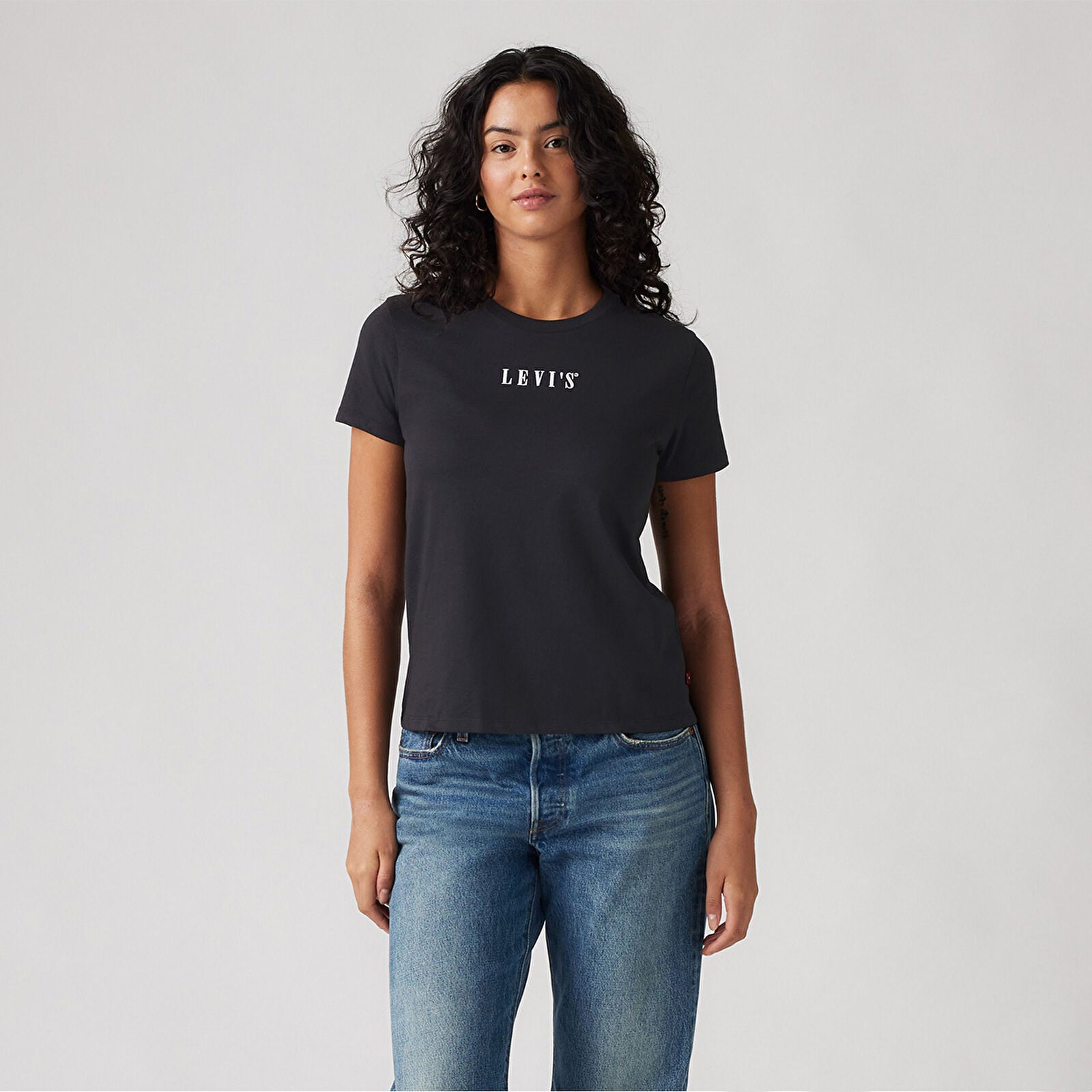 Levis Kadın T-Shirt A2086-0379 Blacks