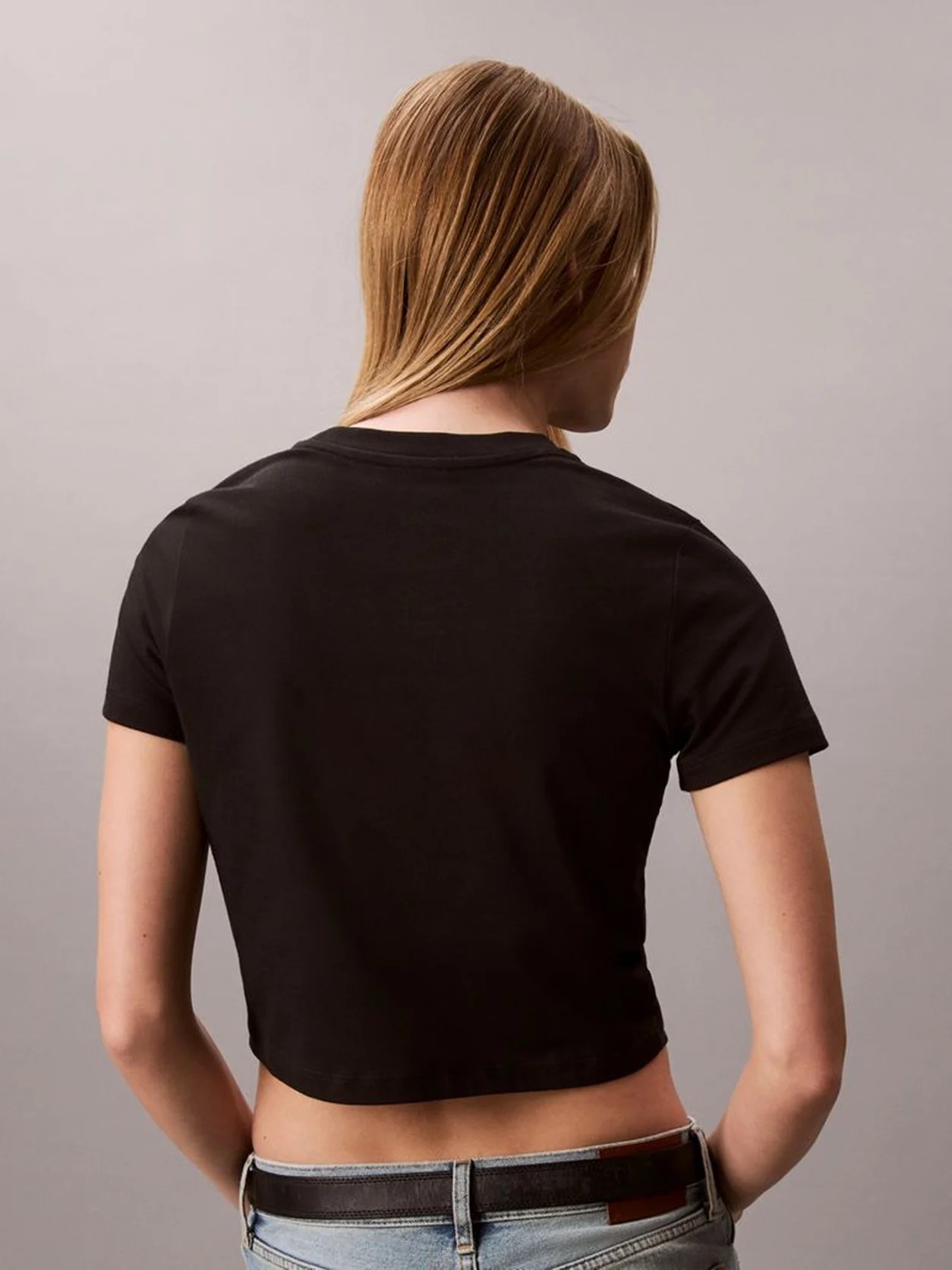 Calvin Klein Kadın T-Shirt LV047AB213UB1 Black