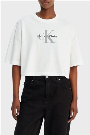 Calvin Klein Kadın T-Shirt LV047F828GYAF