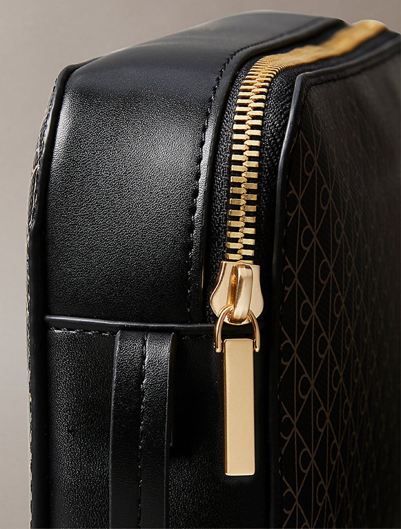 Calvin Klein Kadın Çanta LV04F3268G2XA Black