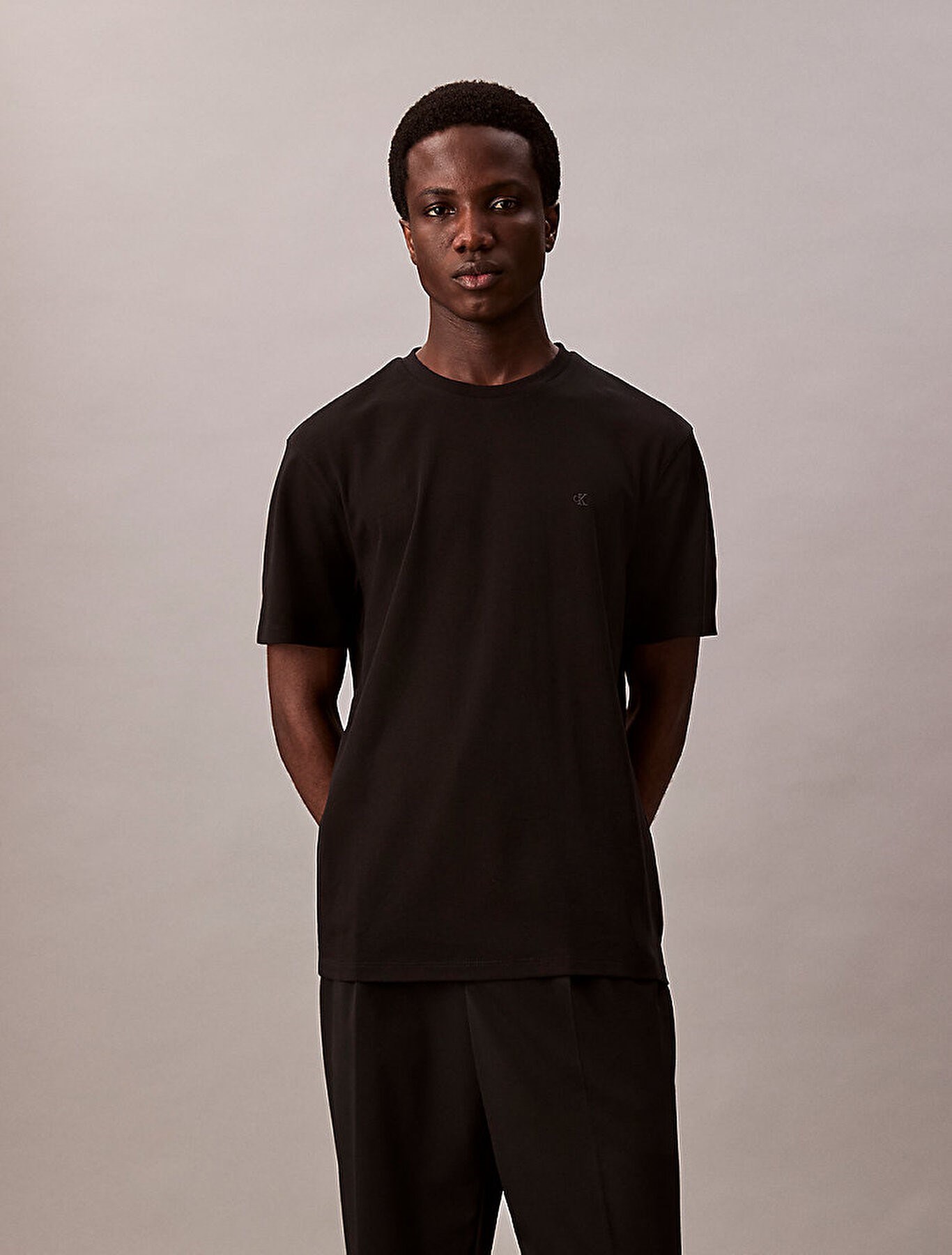 Calvin Klein Erkek T-Shirt LV04LB275GUB1 Black