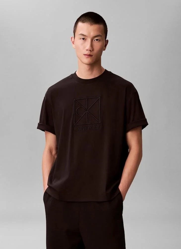 Calvin Klein Erkek T-Shirt LV04LE200GUB1 Black