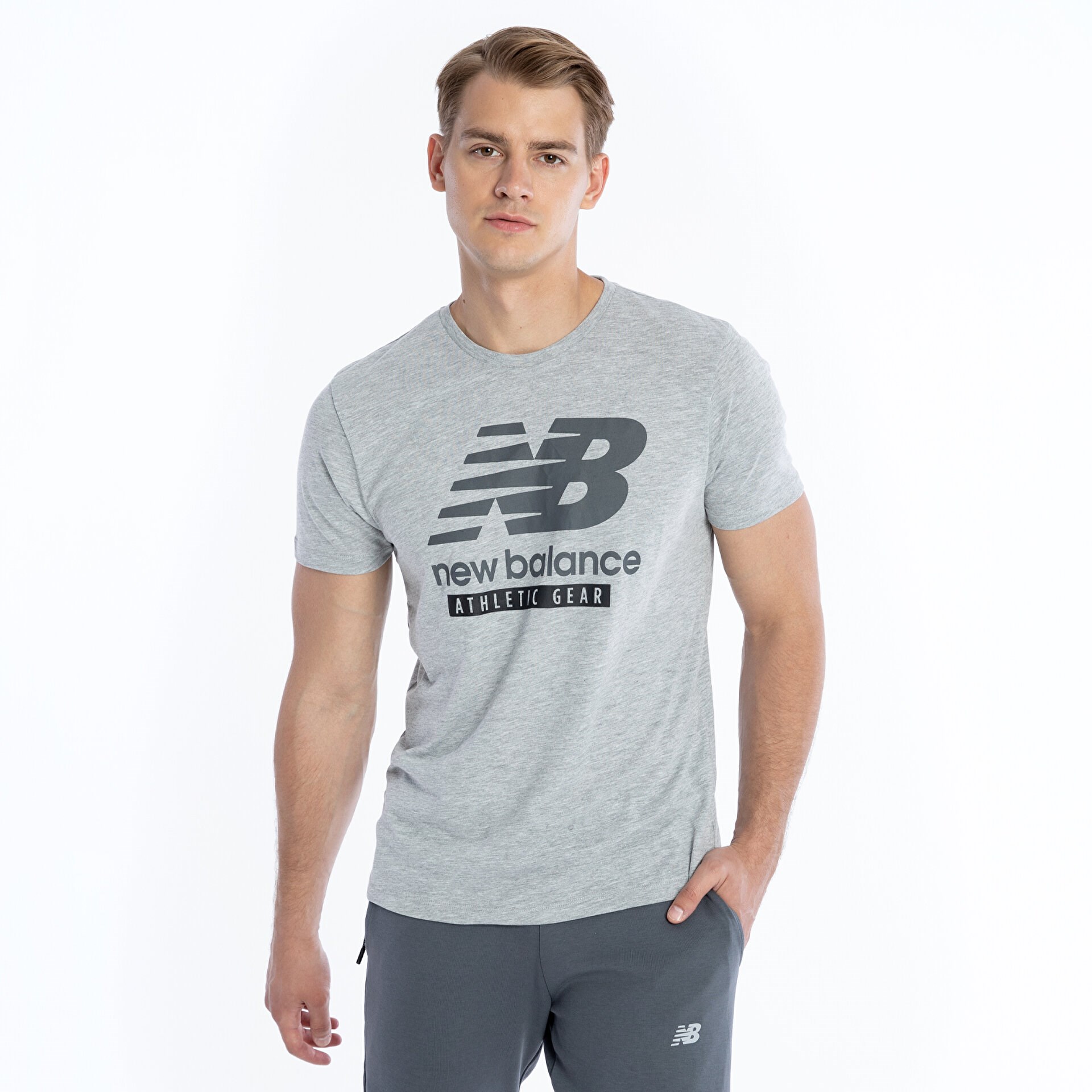 New Balance Erkek T-Shirt MNT1205-GRY 