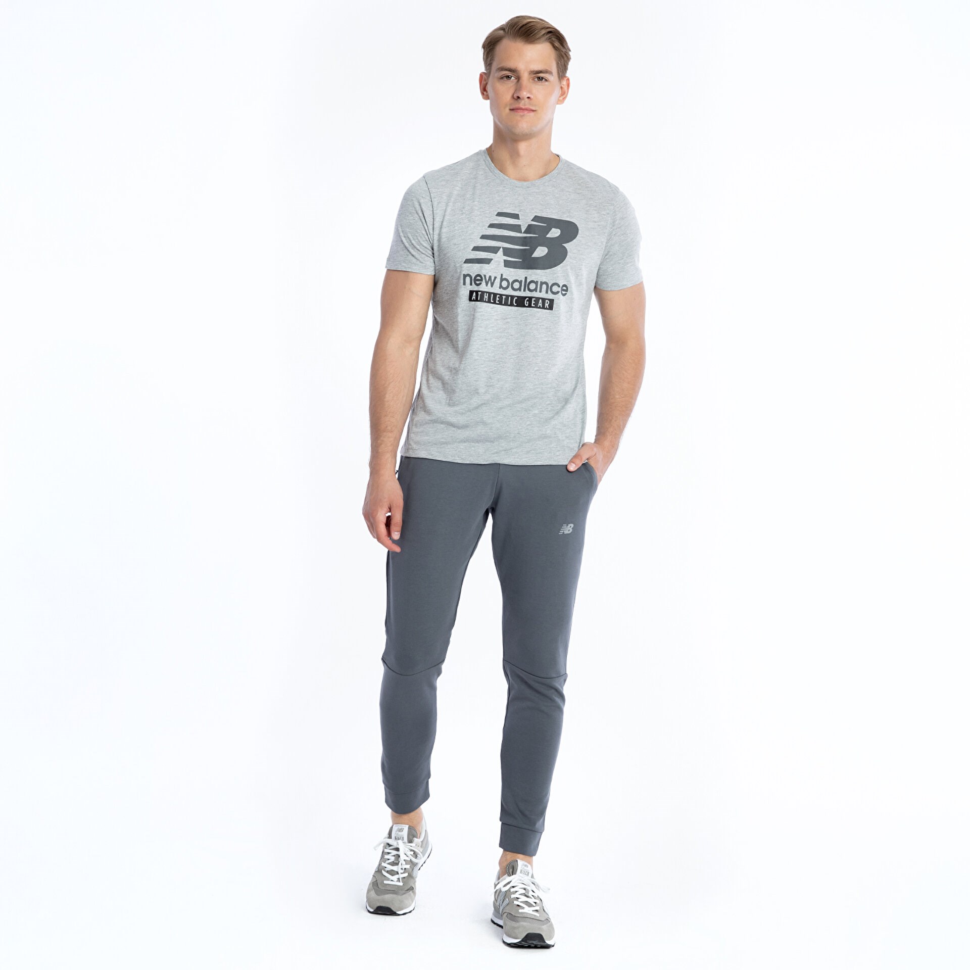 New Balance Erkek T-Shirt MNT1205-GRY 