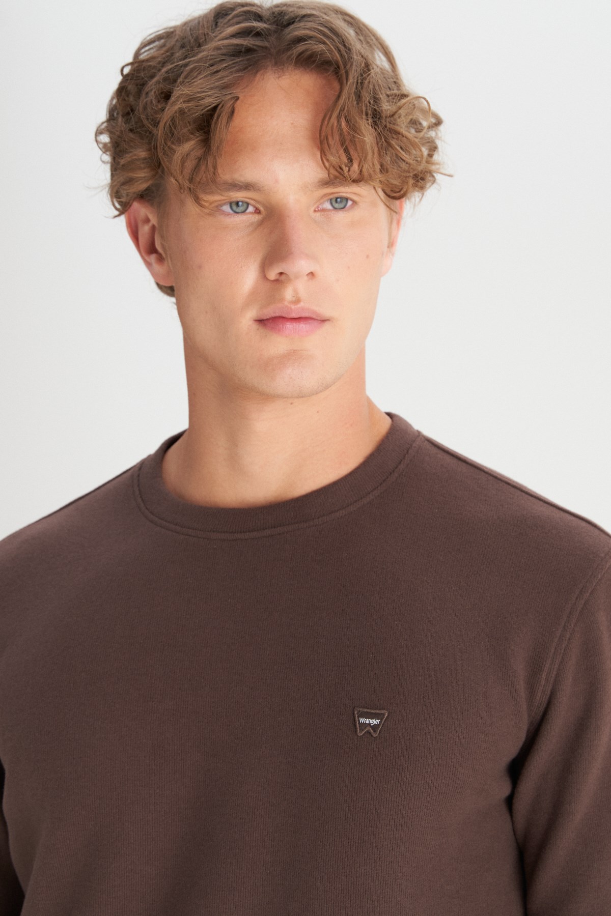 Wrangler Erkek S-Shirt MW242262024 Dark Brown