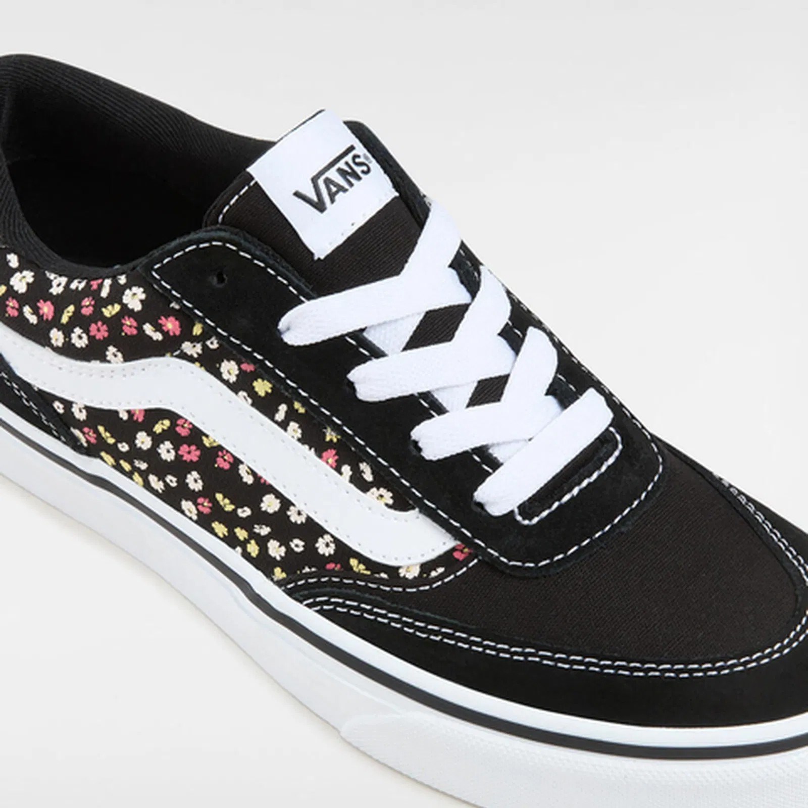 Vans Kadın Ayakkabı VN000D7UF2B1 Black Floral