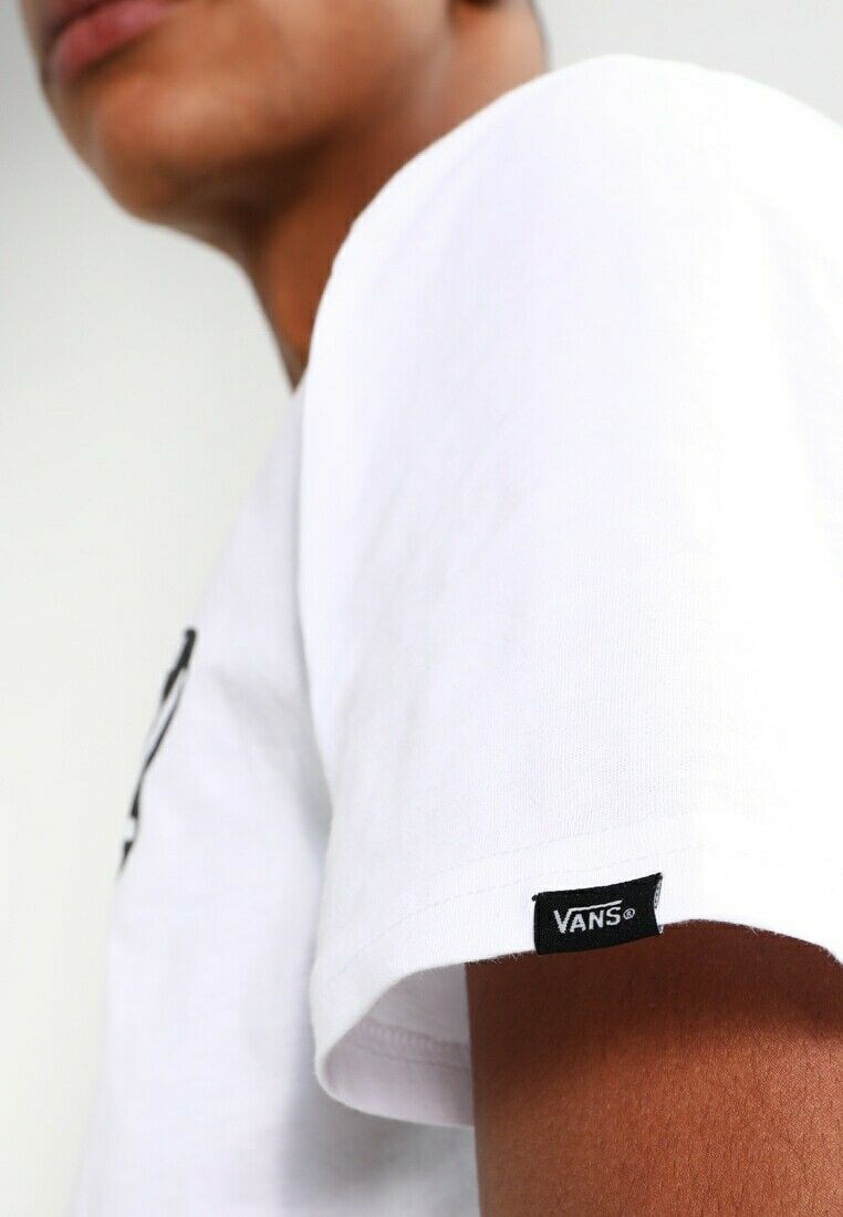 Vans Erkek T-Shirt VN000JAYYB21 Whıte-Black