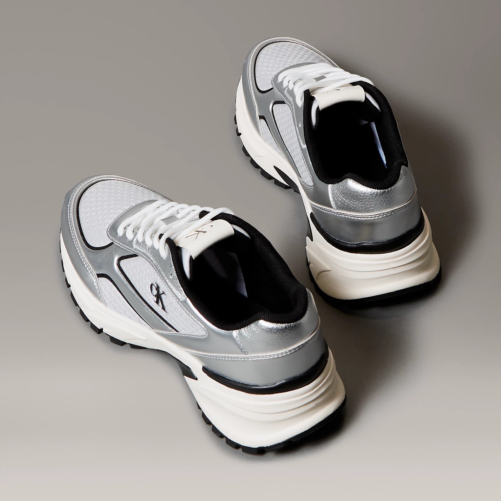 Calvin Klein Erkek Ayakkabı YM0YM014020IX Gümüş/Siyah/Parlak Beyaz